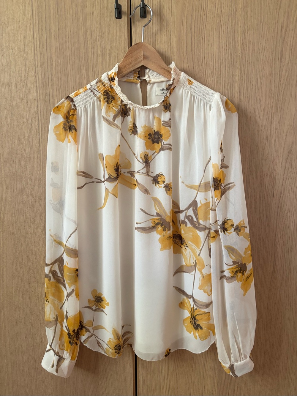 ARITZIA X Wilfred chiffon blouse